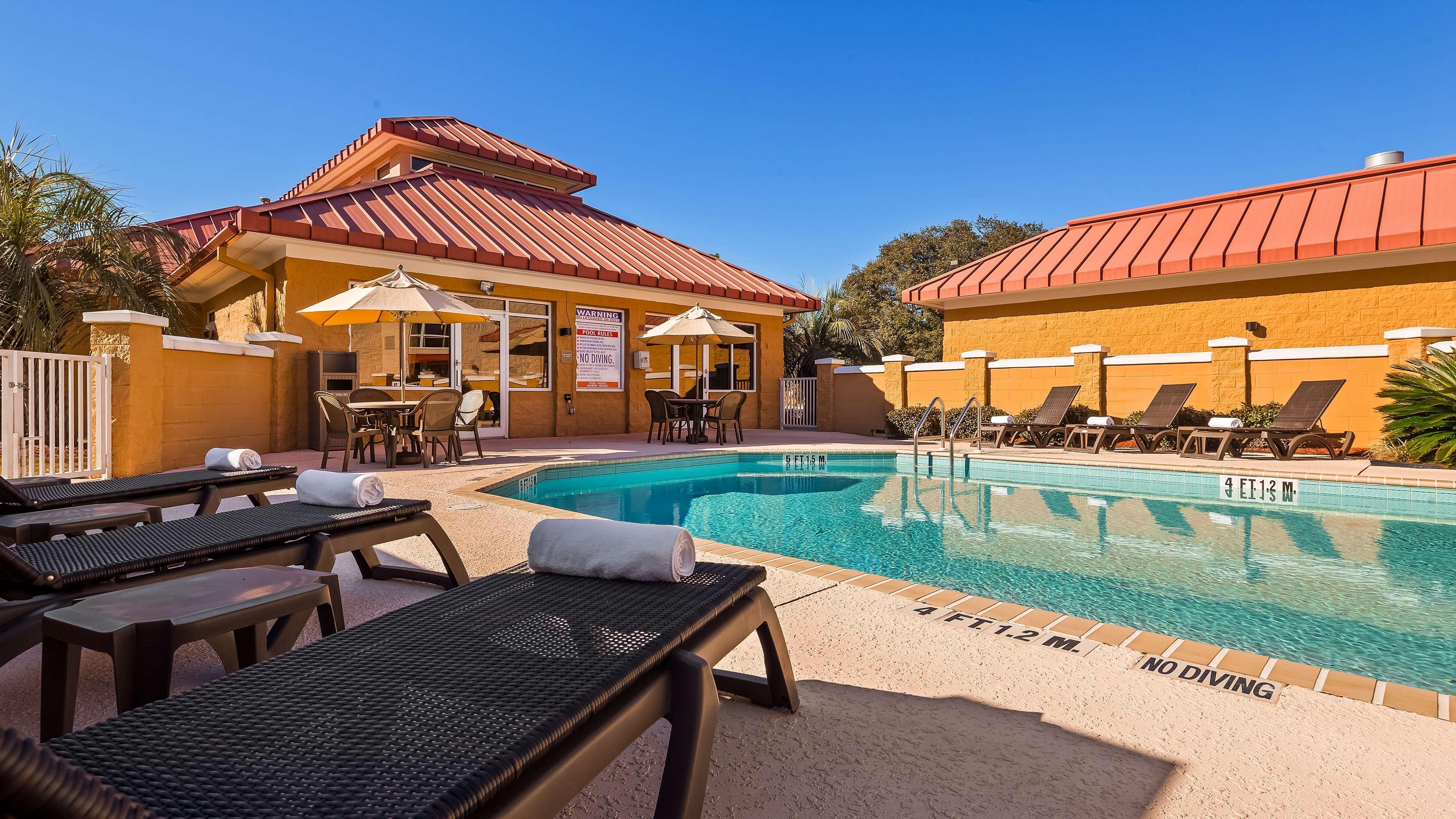 Best Western Milton Inn Экстерьер фото