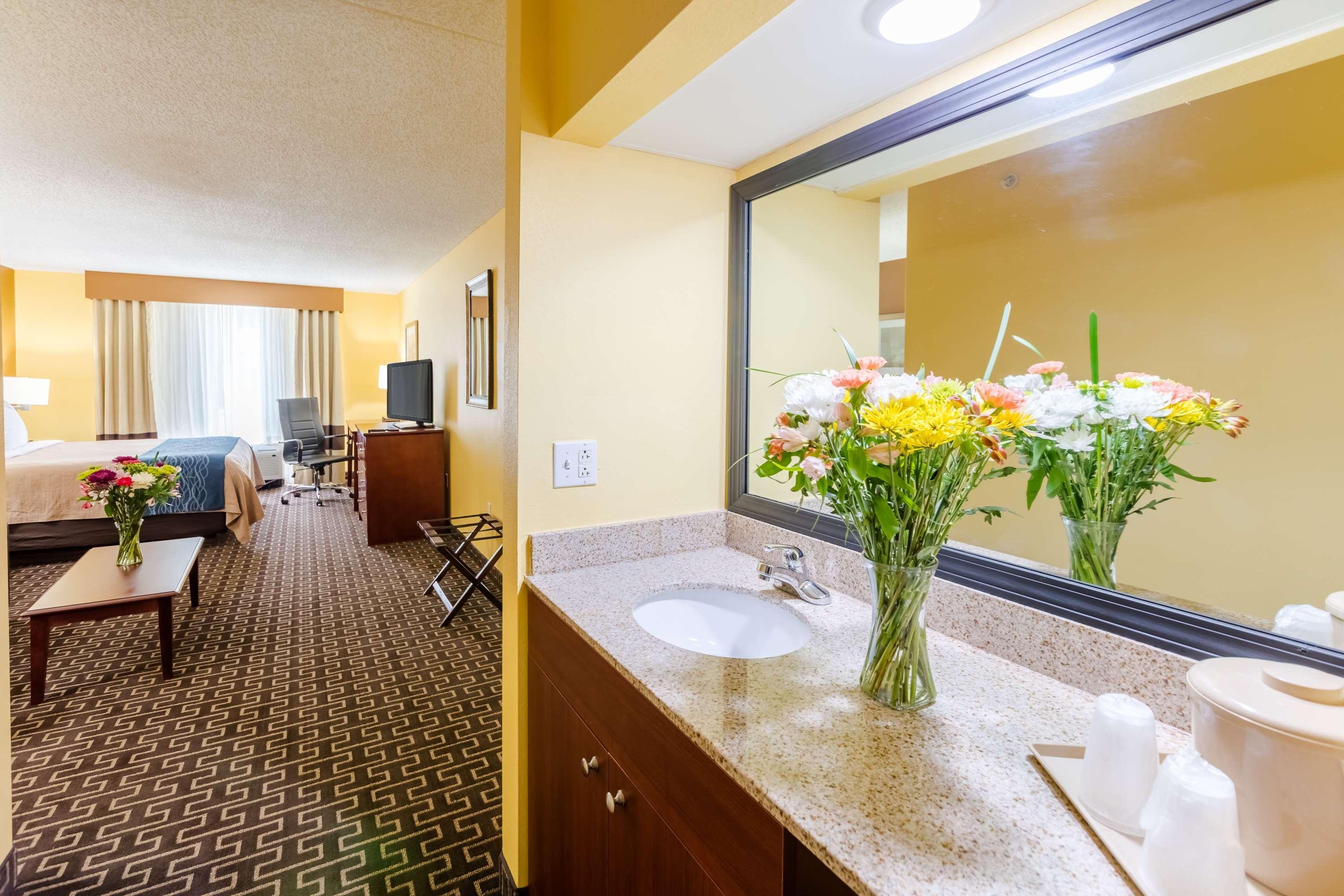 Best Western Milton Inn Экстерьер фото
