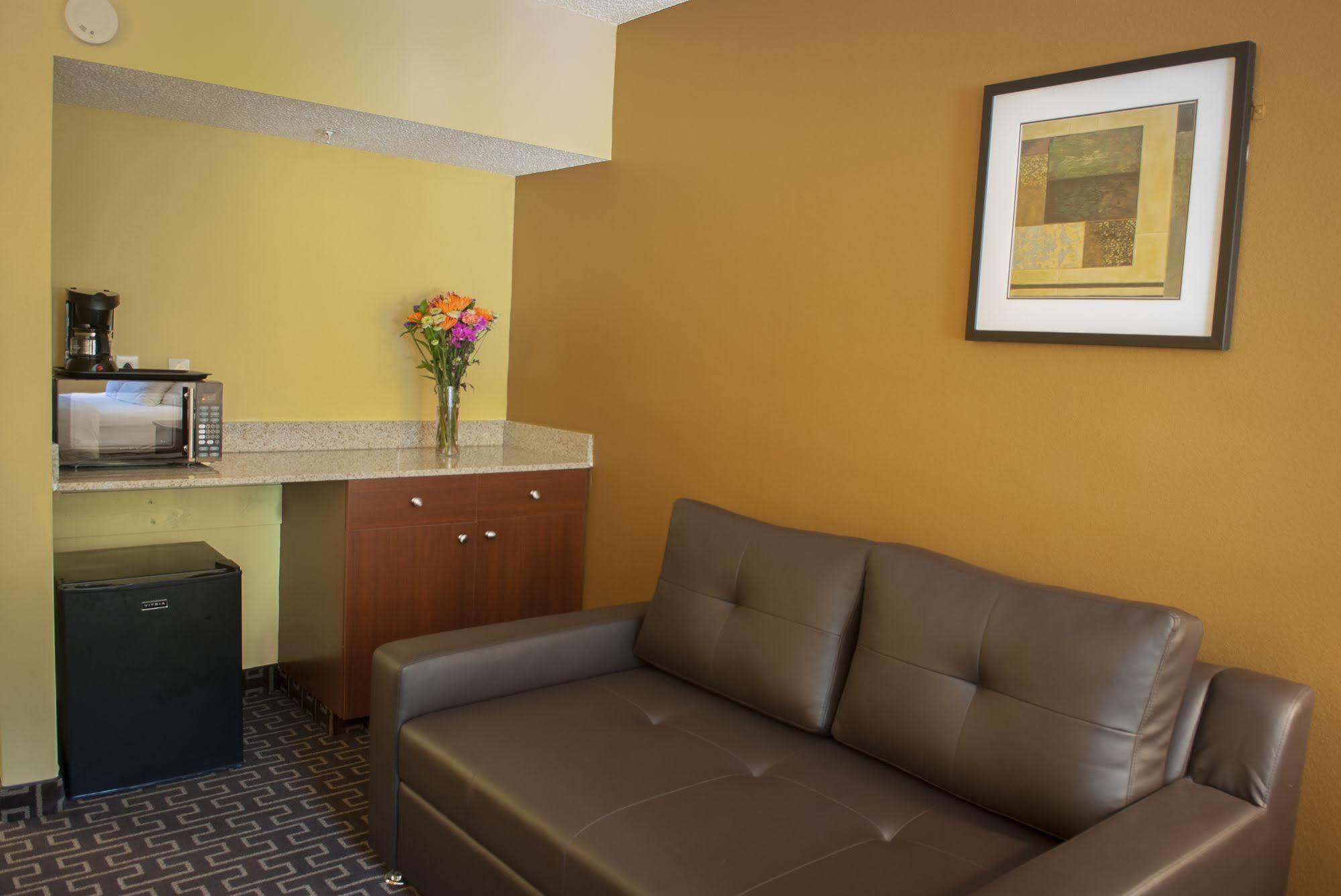 Best Western Milton Inn Экстерьер фото